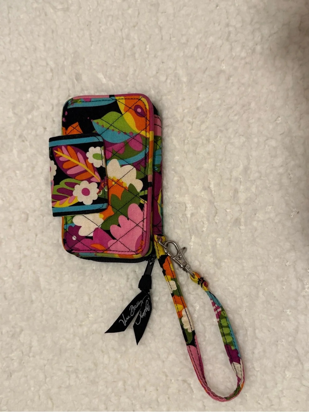 Vera Bradley compact vera